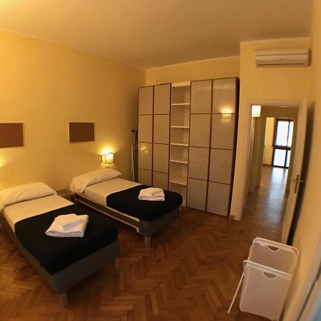 Ponte Vecchio 4 Bedrooms フィレンツェ エクステリア 写真
