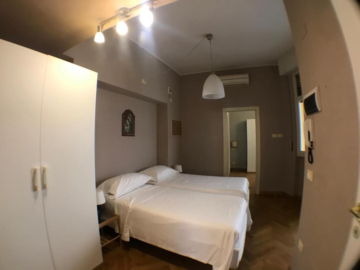 Ponte Vecchio 4 Bedrooms フィレンツェ エクステリア 写真