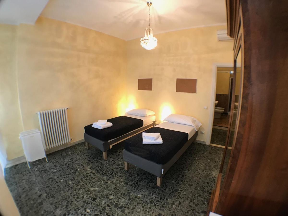 Ponte Vecchio 4 Bedrooms フィレンツェ エクステリア 写真