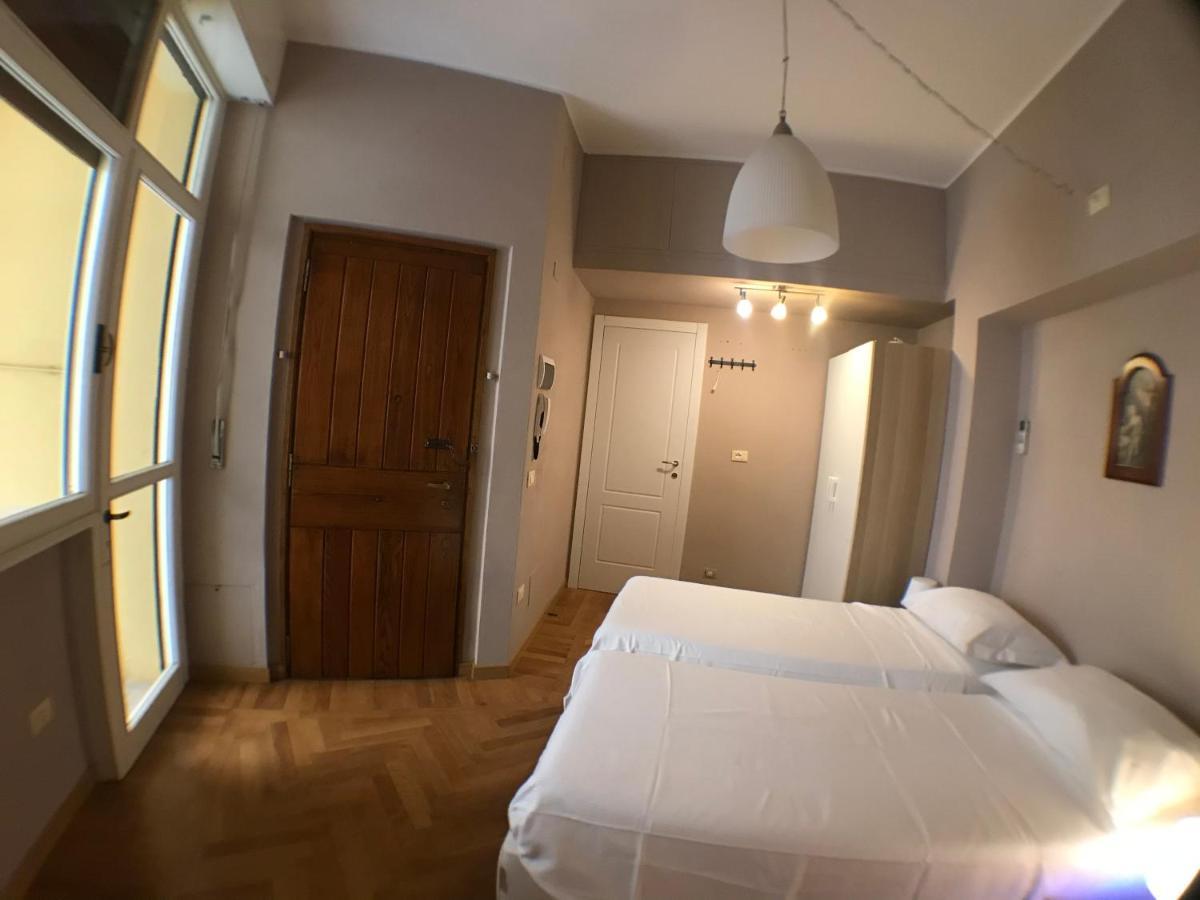 Ponte Vecchio 4 Bedrooms フィレンツェ エクステリア 写真